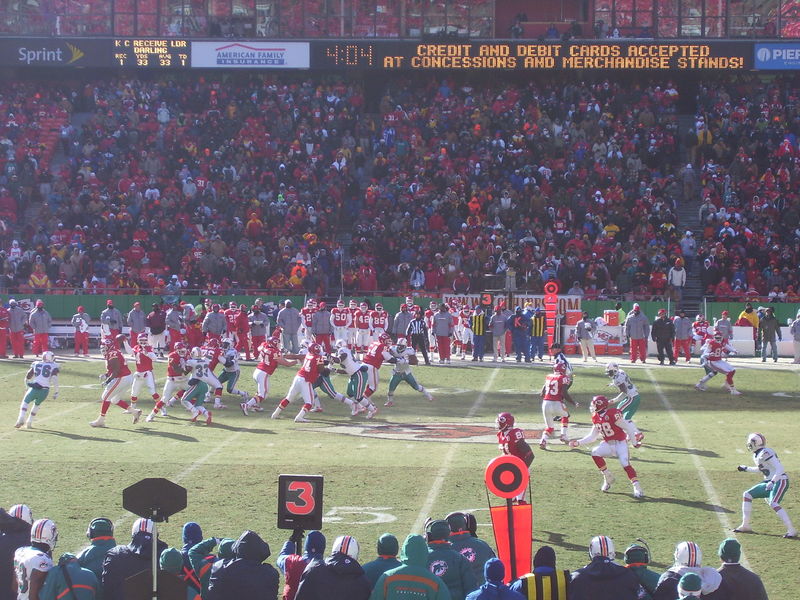 File:081221Dolphins-Chiefs02.jpg