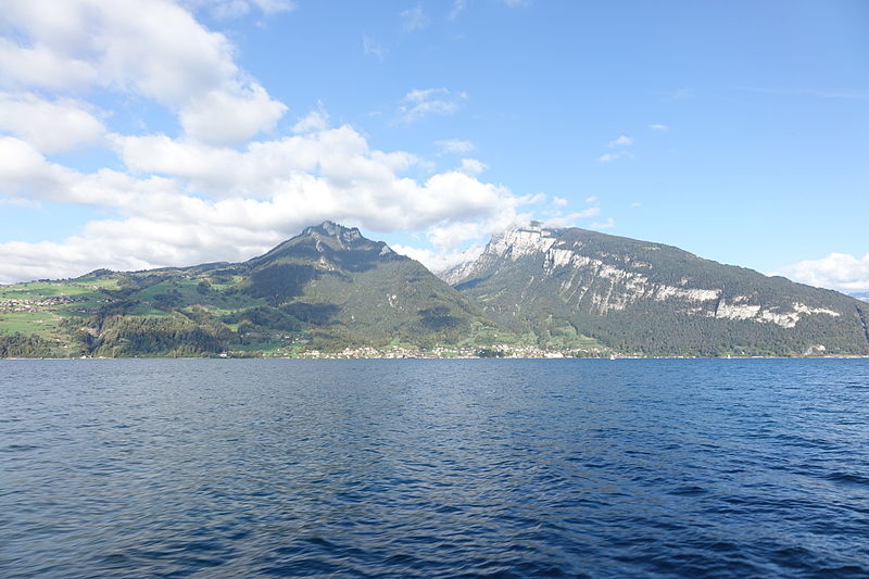 File:141007Cruise Ship, Interlaken, Switzerland12.jpg