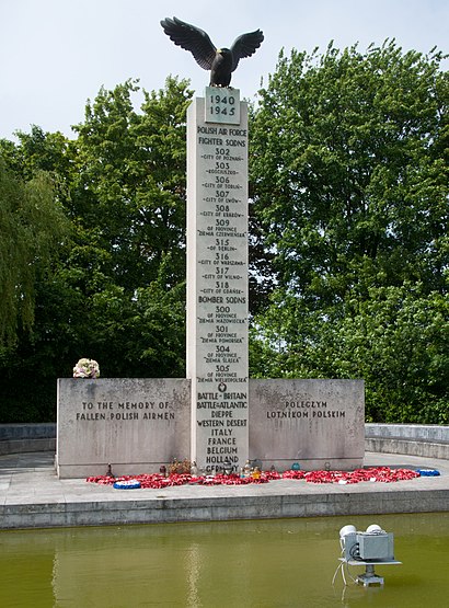 How to get to Polish War Memorial with public transport- About the place