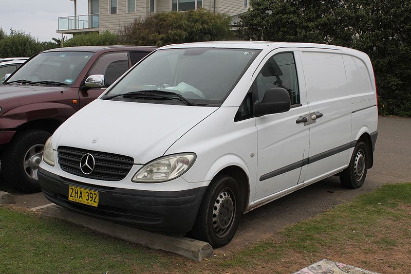 File:2004 Mercedes-Benz Vito (W 639) 109CDI van ...