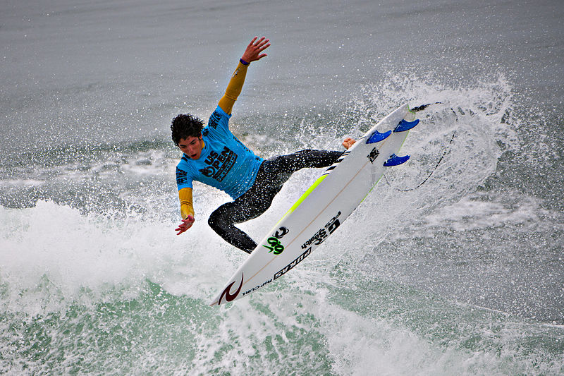 File:2010 US Open of Surfing 1.jpg