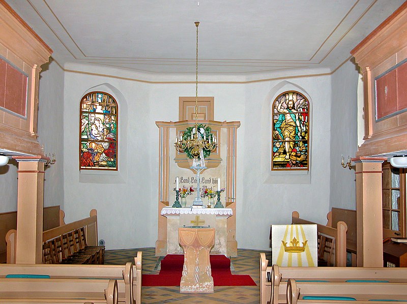 File:20110428040MDR Lampersdorf (Wermsdorf) Dorfkirche zum Altar.jpg