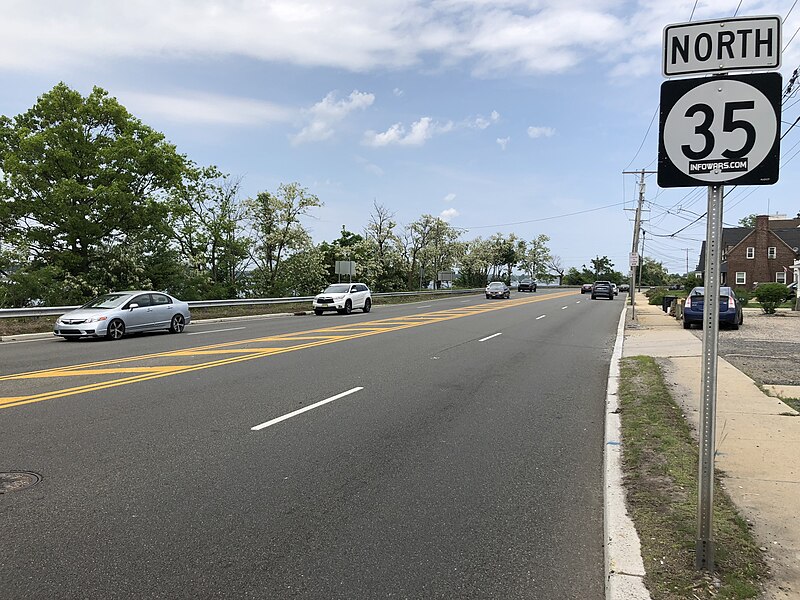 File:2018-05-26 13 43 21 View north along New Jersey State Route 35 (River Road) at 16th Avenue in Belmar, Monmouth County, New Jersey.jpg