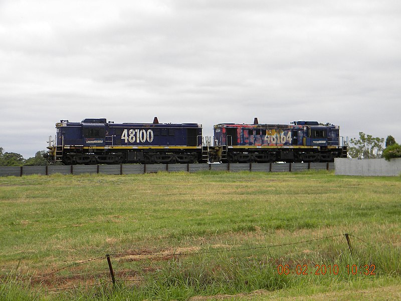 File:48 Class Diesels at Narrabri West - panoramio.jpg