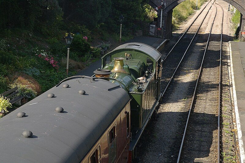 File:5619 arrives at Toddington railway station-3844517793.jpg