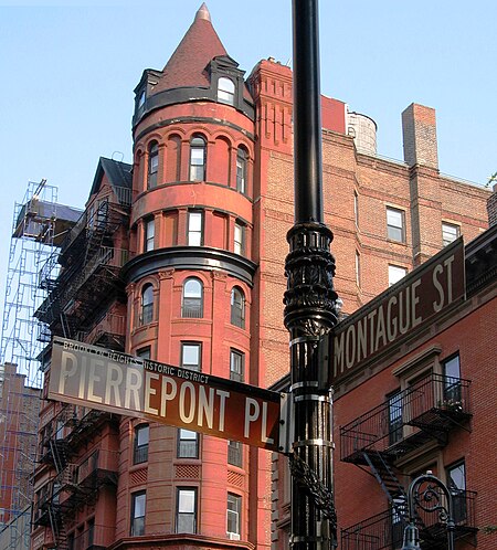 62 Montague Street Brooklyn heights july2006a.jpg