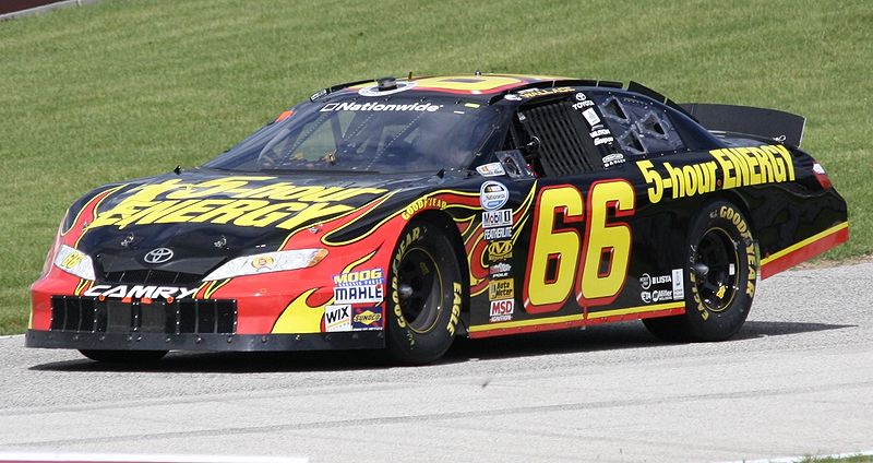 File:66SteveWallace2010Bucyrus200RoadAmerica.jpg