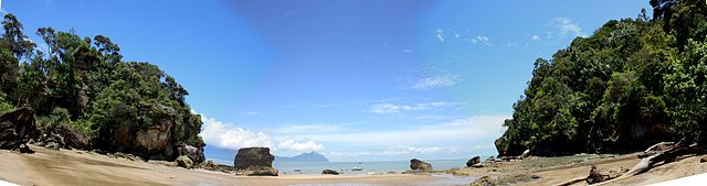 峇哥国家公园的沙滩全景