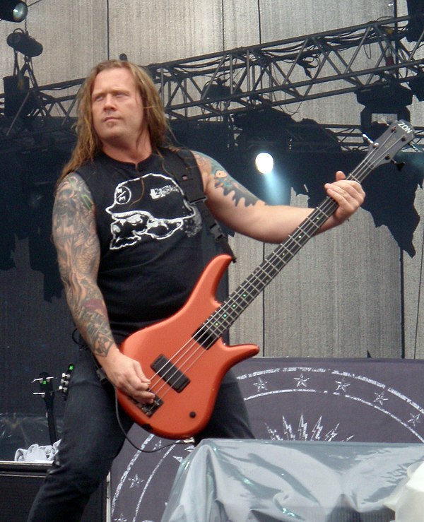 Duce with Machine Head at Sonisphere Festival 2009