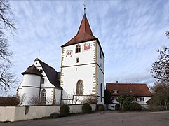 Amanduskirche mit Pfarrhaus