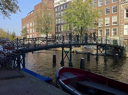 Amsterdam Makelaarsbruggetje2