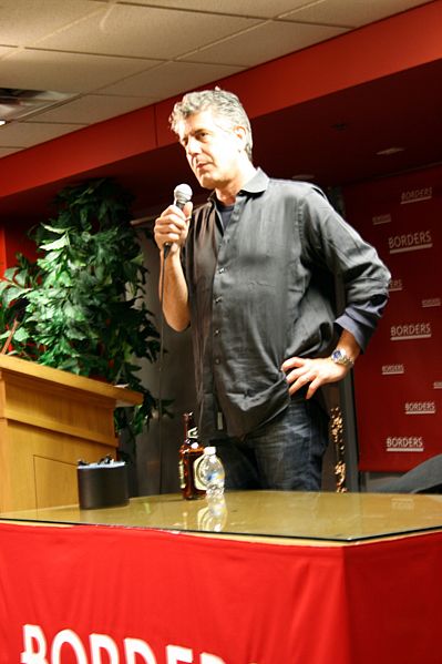 File:Anthony Bourdain 006.jpg