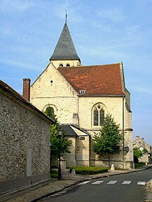 Apremont (60), église Saint-Martin, rue Louis-Wallon.jpg