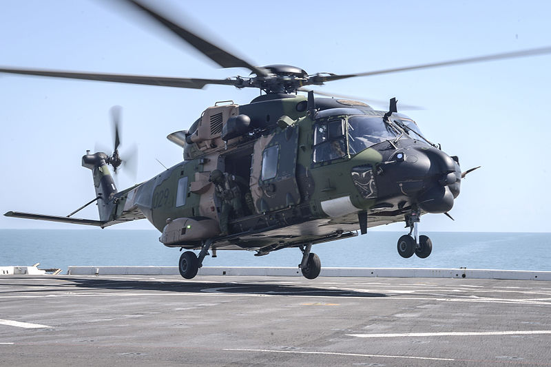 File:Australian MRH-90 lands on USS Green Bay (LPD-20) in July 2015.JPG