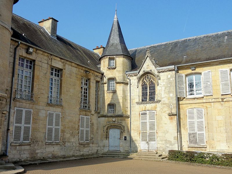 File:Béthisy-Saint-Pierre (60), château de la Douye, parc municipal 4.jpg