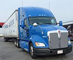 Bakersfield, (CA) Truck Kenworth at Flying J Travel Plaza (6).jpg