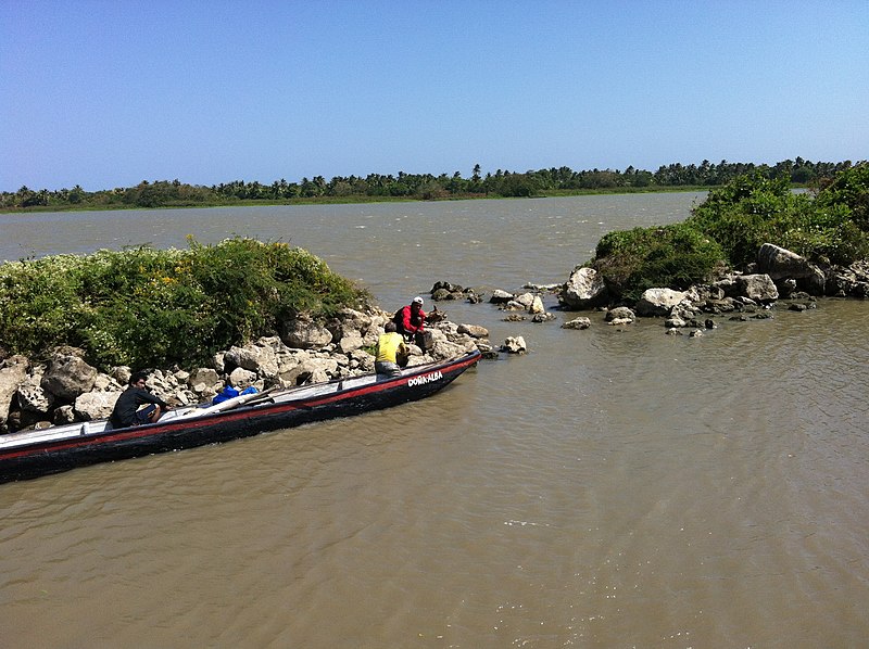 File:Barranquilla - Río Magdalena - panoramio (31).jpg