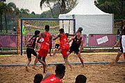 Deutsch: Beachhandball bei den Olympischen Jugendspielen 2018; Tag 6, 11. Oktober 2018; Jungen, Platzierungssspiel Ränge 11-12 – Paraguay-Mauritius 2:0 English: Beach handball at the 2018 Summer Youth Olympics at 11 October 2018 – Boys Placement Match 11-12 – Paraguay-Mauritius 2:0