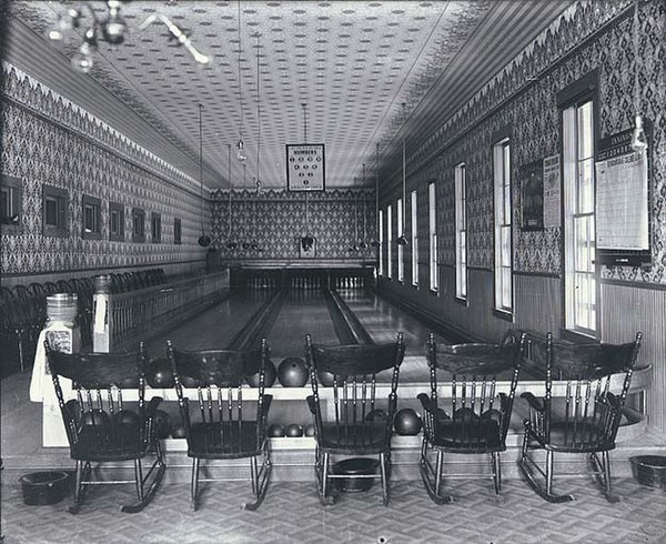 Bowling alley at the Pleasant Beach Hotel, Bainbridge Island, Washington (c. 1898)