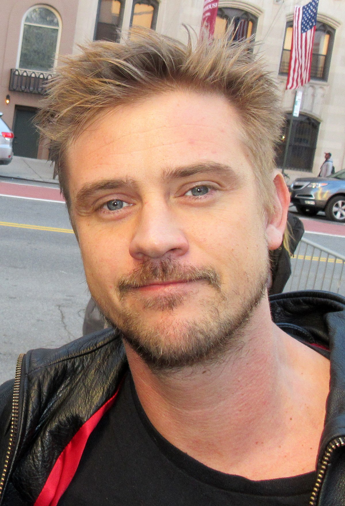 Boyd Holbrook - Wikipedia, la enciclopedia libre