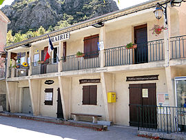 La mairie et le musée de l'Outil