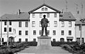 Bundesarchiv B 145 Bild-F089042-0001, Eisleben, Lenin-Denkmal.jpg