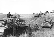 Bundesarchiv Bild 101I-265-0040A-22A, Russland, Panzer IV und Panzer II.jpg