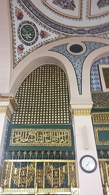 masjid al nabawi grave