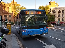 Autobus linea 33 EMT Madrid.jpg