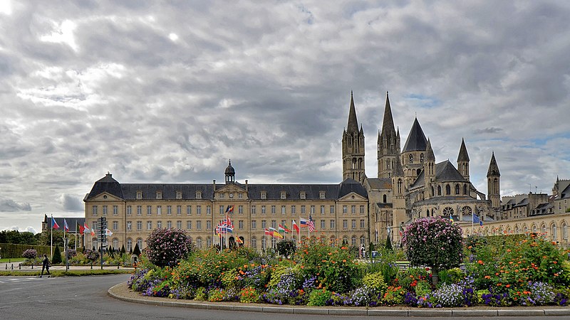 File:Caen (Calvados) - Abbaye aux Hommes (48634622426).jpg