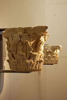 Capitel corintio del teatro romano de Cartagena. Museo Arq.de Cartagena