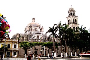 Facade of the cathedral Catedral de Veracruz.jpg