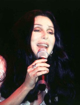Cher performing in New York, 1996 Cher singing.jpg