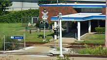 Grade crossing at Lakefront Station that leads to the station's building. Cleveland Lakefront Amtrak.jpg