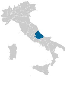 Collegi elettorali 2018 - Camera circoscrizioni - Abruzzo.svg