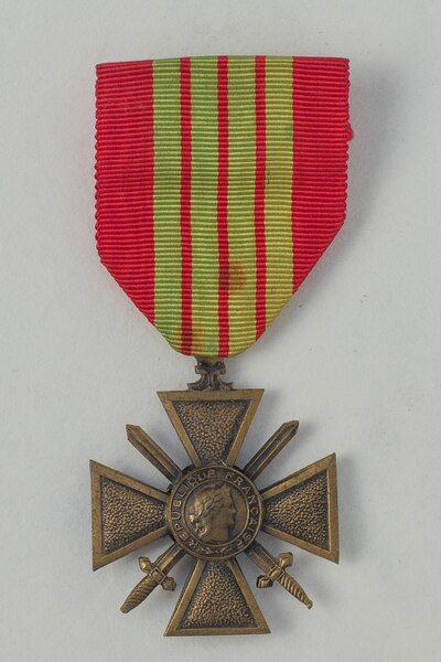 File:Croix de guerre 1939-1945.tiff