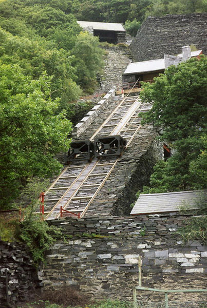 Trwnc incline at the Vivian Quarry showing two permanently attached platform wagons. Slate trucks were pushed onto the horizontal tops of these wagons