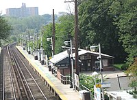 The Douglaston station, looking west from the Douglaston Parkway overpass