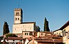 Catedral de Barga desde el suroeste