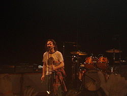 Eddie Vedder 2. Pearl Jam, Sao Paulo.jpg'de canlı