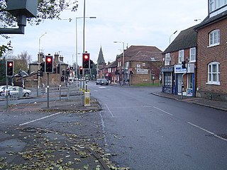 <span class="mw-page-title-main">Elstree</span> Village in Hertfordshire, England