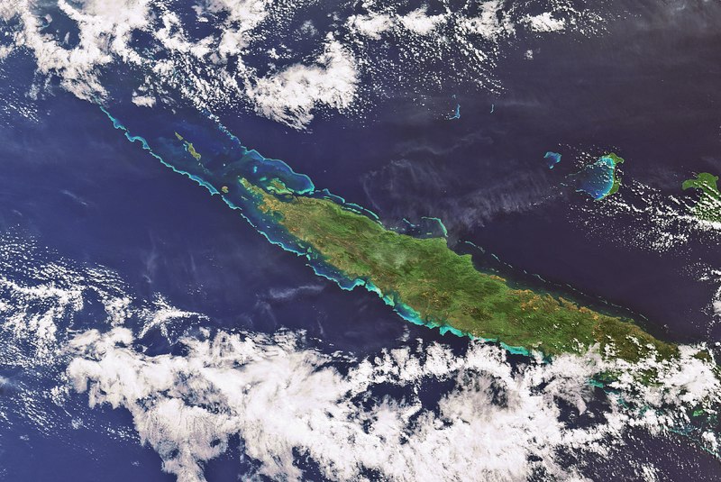 File:Envisat looks at New Caledonia ESA230470.tiff