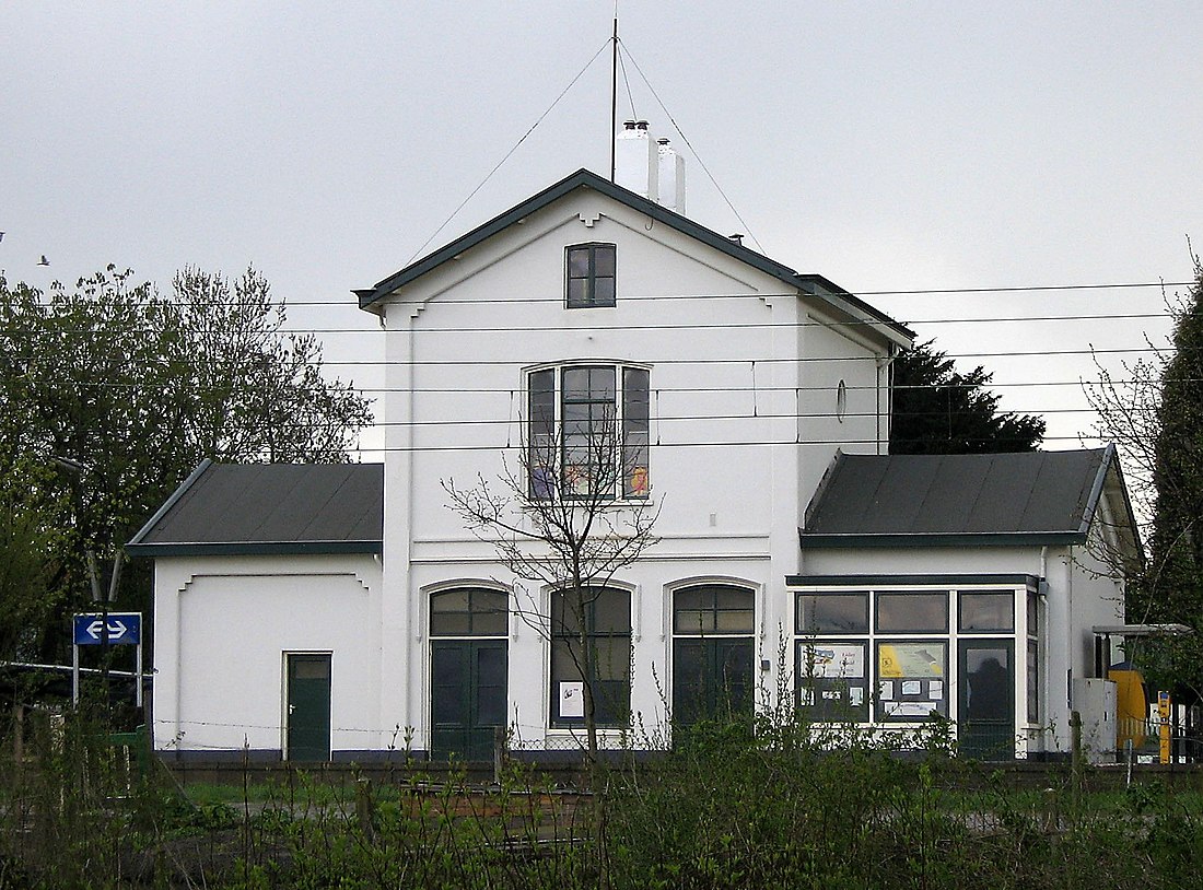 Arnemuiden railway station