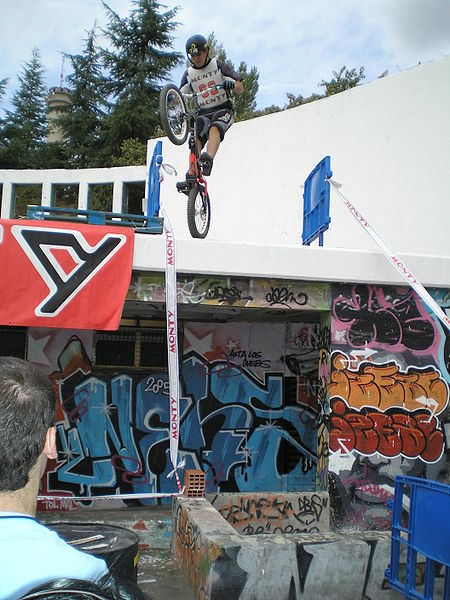 File:Festibike2006TresCantos-Trial.jpg