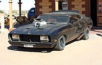 Pursuit Special V8 Interceptor