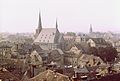 Blick über die Dächer der Stadt zur Herderkirche und Jakobskirche (ca. 1953)