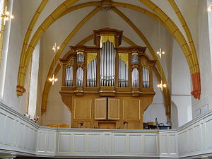 Franziskanerkirche (Wetzlar) Orgel 02.JPG