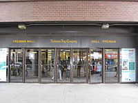 Freiman-Mall-Eingang-Ottawa-1.jpg