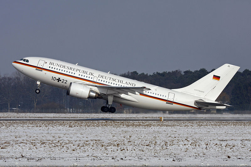 File:GAF AIRFORCE ONE 1022 (4375661063).jpg