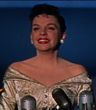 Mason acted alongside Judy Garland in A Star is Born (1954)